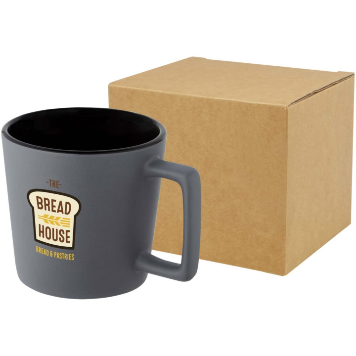 Branding placement example on Cali 370 ml (illustrative logo)