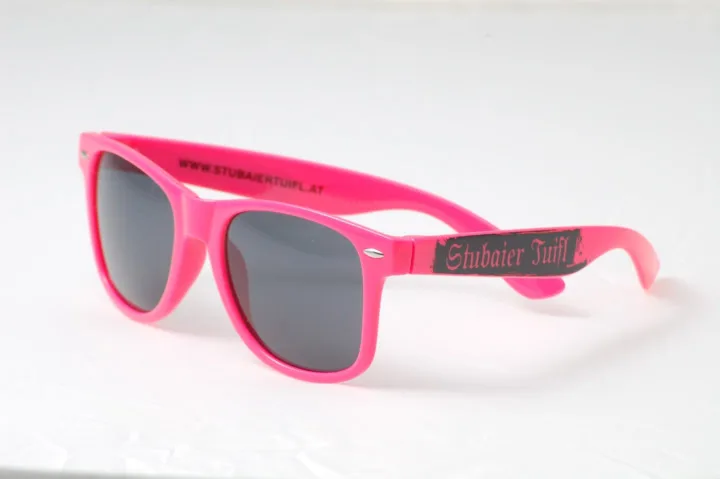 Printed sunglasses production example